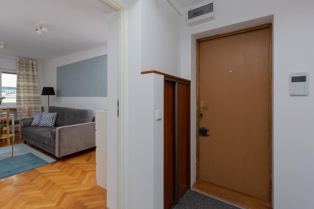Stars Apartaments City Center By Noclegi Renters Varsóvia Exterior foto