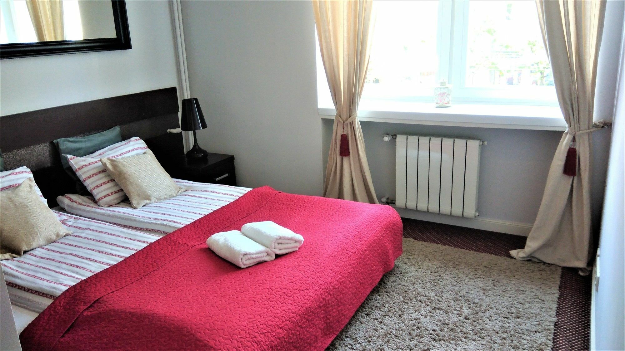 Stars Apartaments City Center By Noclegi Renters Varsóvia Exterior foto